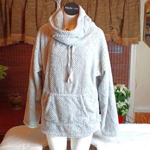 F&F WOMANS Gray Fluffy Pocket Lounge‎ Jacket L